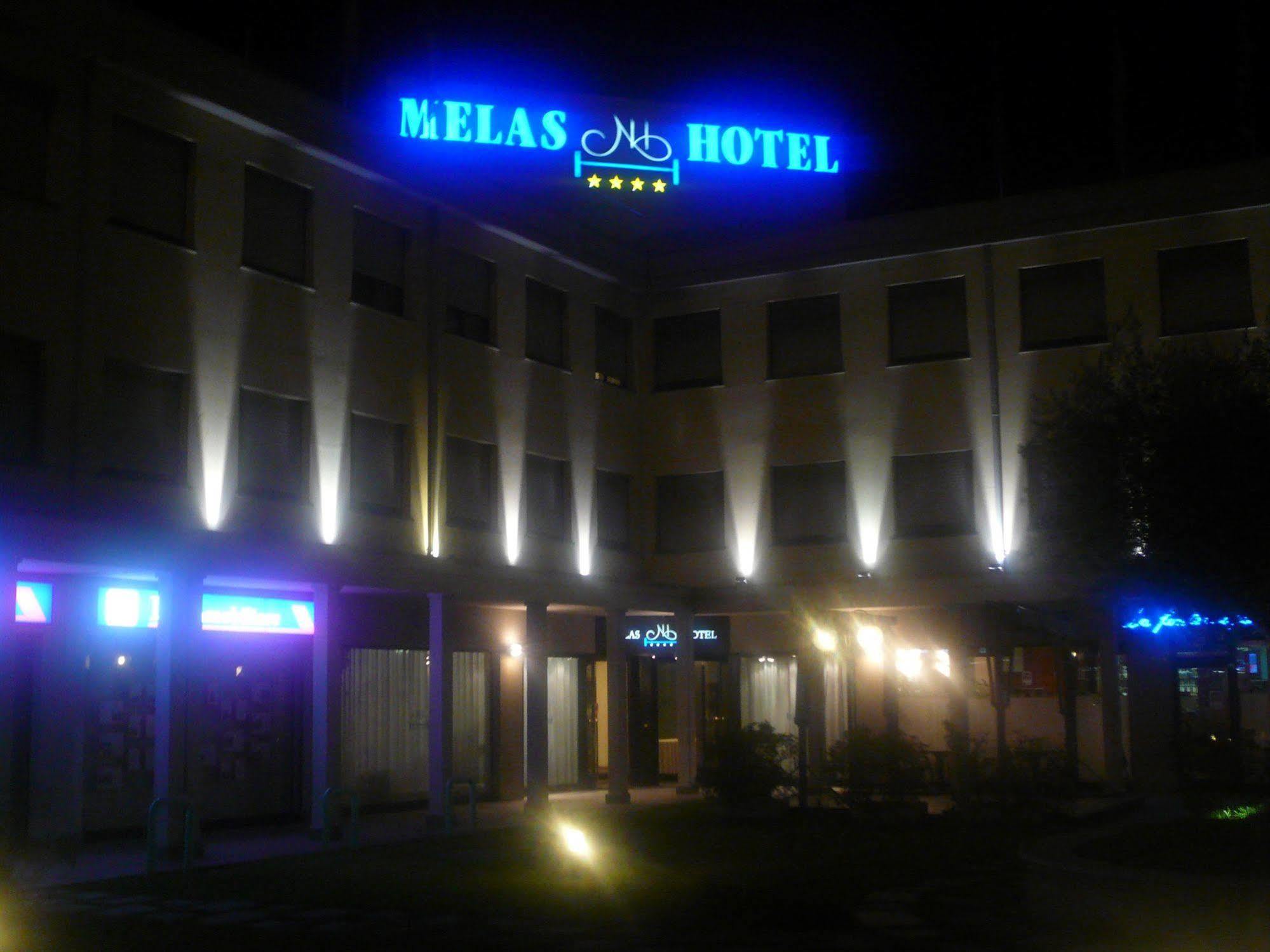 Melas Hotel Merate Exteriör bild